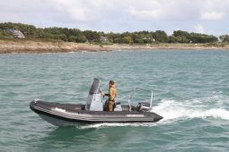 Bombard Explorer 550 Black