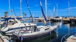 Trapper 28 Sailboat