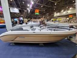 Ranieri Voyager 640