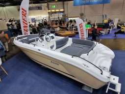 Ranieri Voyager 640